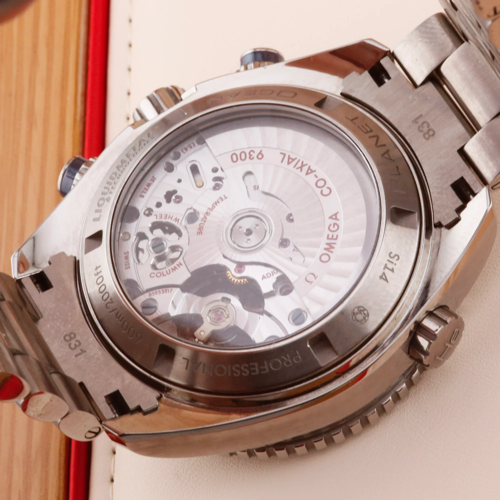 Omega Seamaster Planet Ocean  O23290465103001 Blue 45.5mm Excellent 2013 Complete Set - Image 7