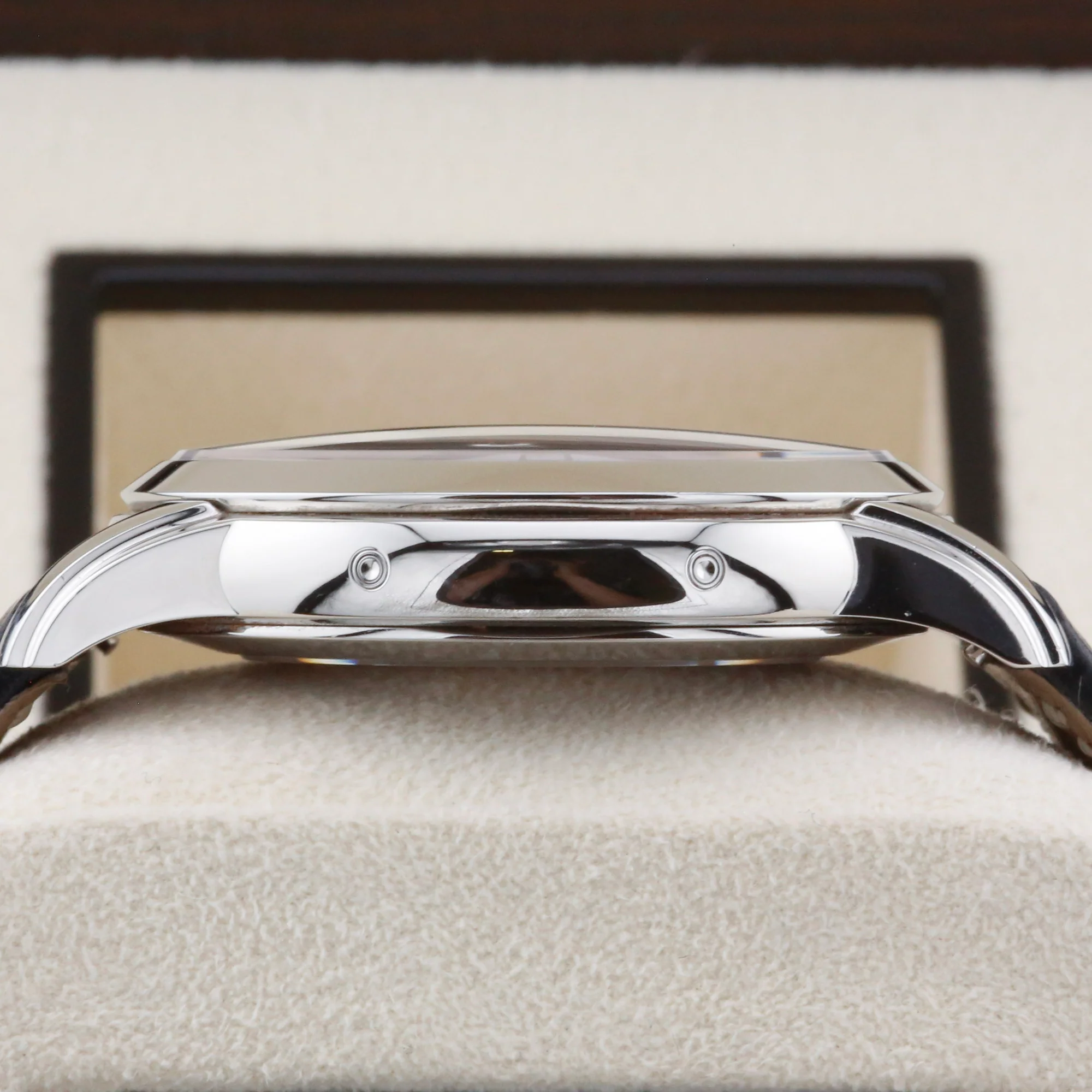 Patek Philippe Calatrava White Dial 5212A-001 Year: 2023 - Image 3