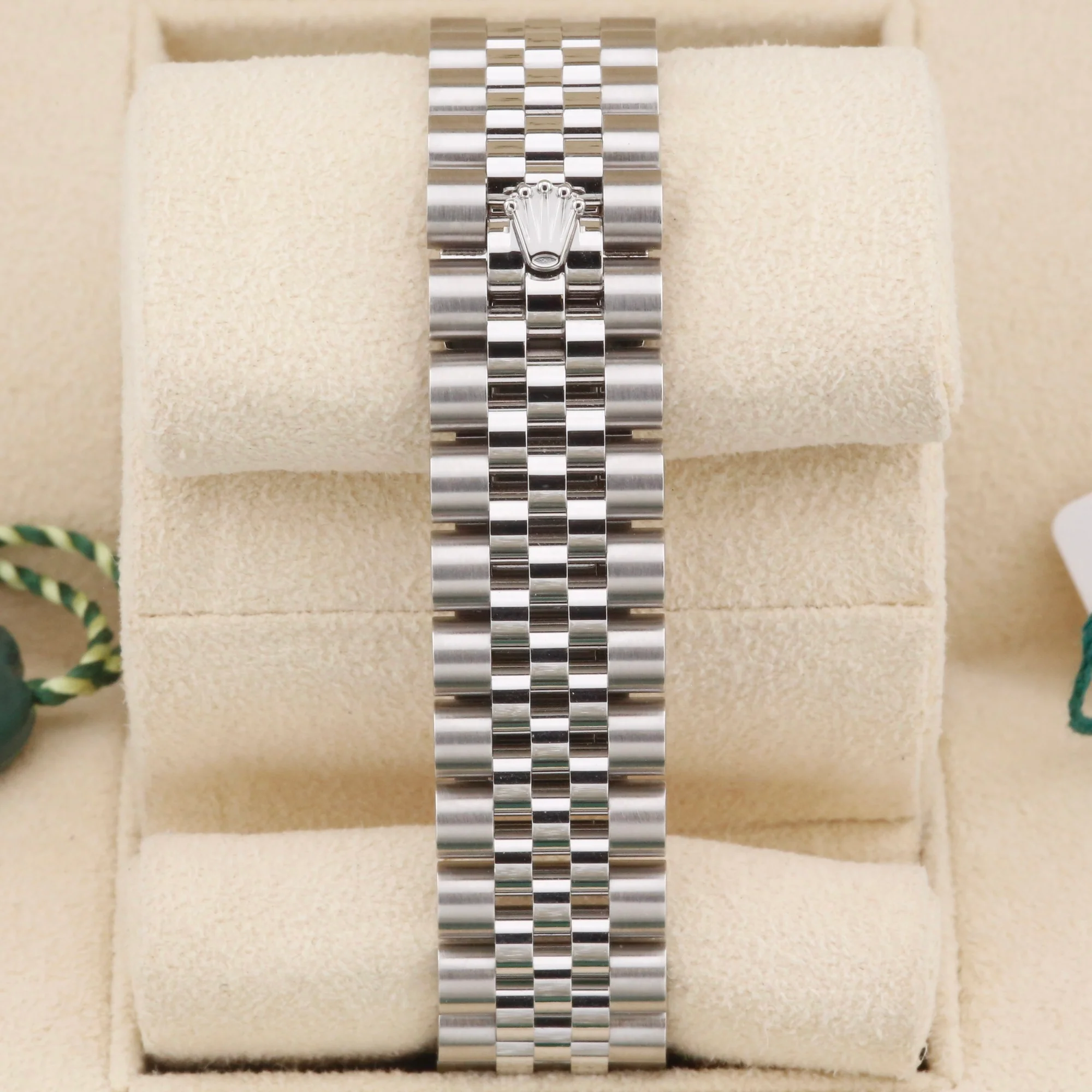 Rolex Datejust 31  278274 Purple Dial 31mm Unworn 2022 Complete Set (with Tags) - Image 3