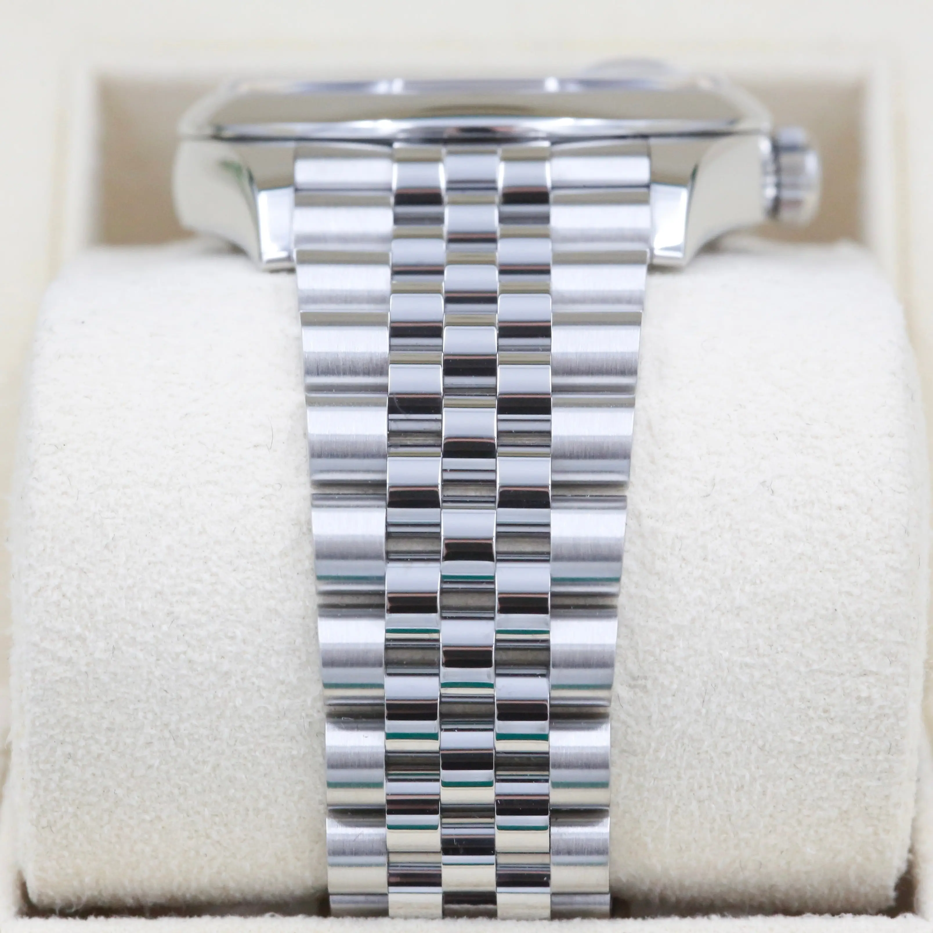 Rolex Datejust 36 Blue Motif 126200 Year: 2022 - Image 4