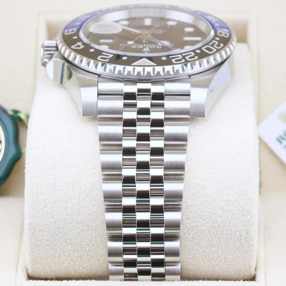 Rolex GMT  126710BLNR Batgirl 40mm Unworn 2026 Complete Set - Image 3