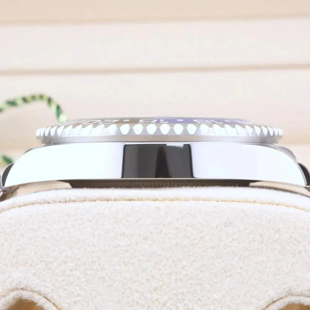 Rolex GMT  126710BLNR Batgirl 40mm Unworn 2026 Complete Set - Image 5