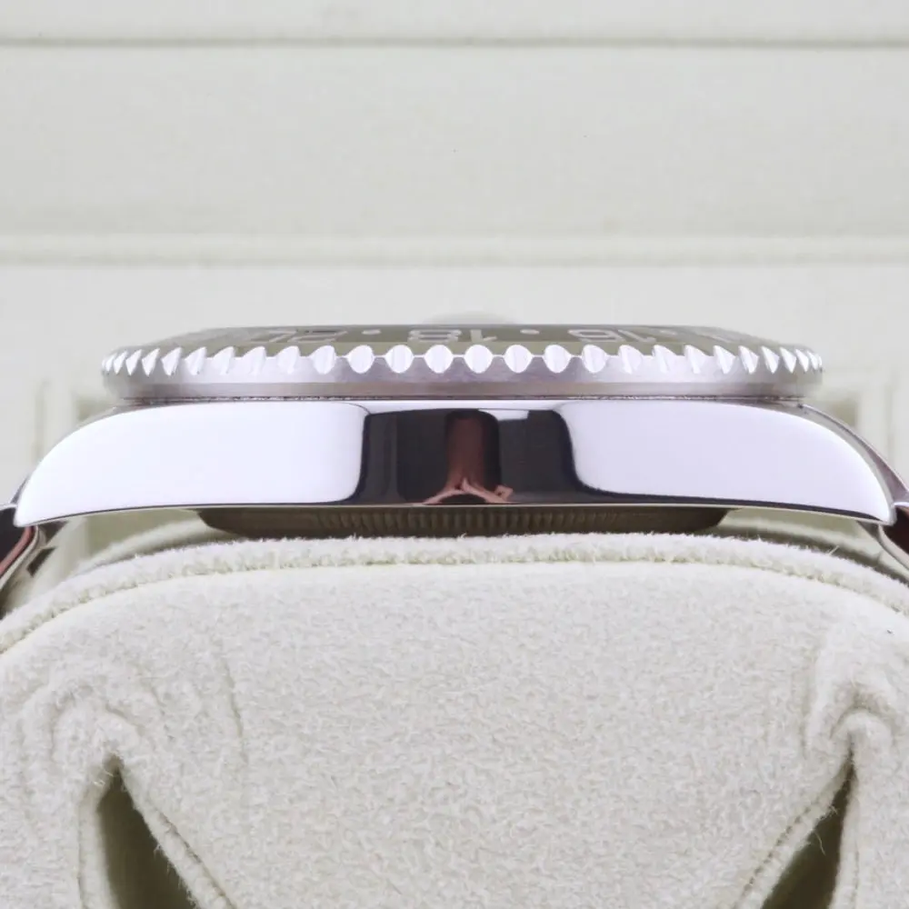 Rolex GMT Black 116710LN Year: 2008 - Image 3