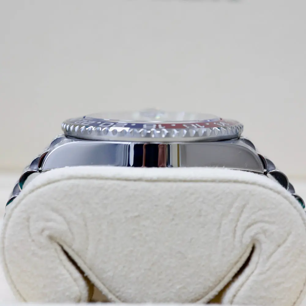 Rolex GMT Pepsi 126710BLRO Year: 2020 - Image 4