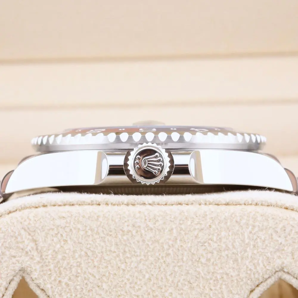 Rolex GMT Pepsi 126710BLRO Year: 2025 - Image 4