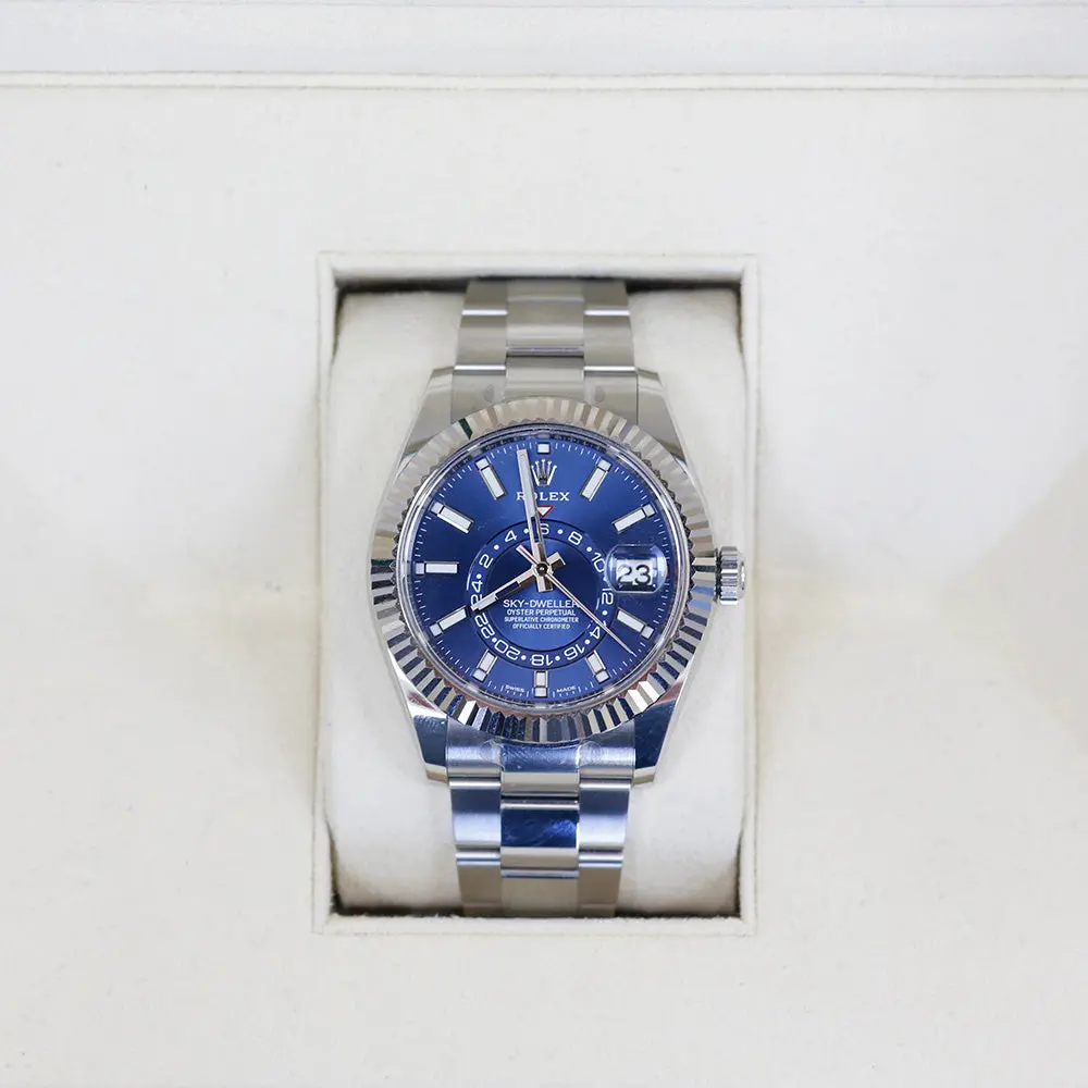 Rolex Sky-Dweller Blue Dial 326934 Year: 2022 - Image 3